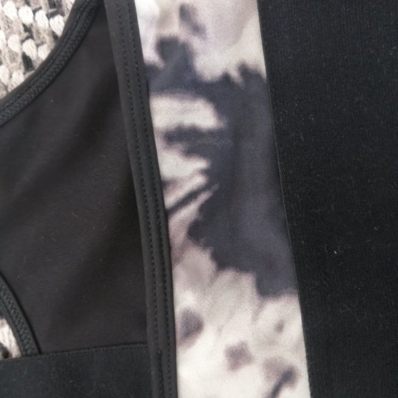 NWT Noli tie dye sports bra - Picture 5 of 6